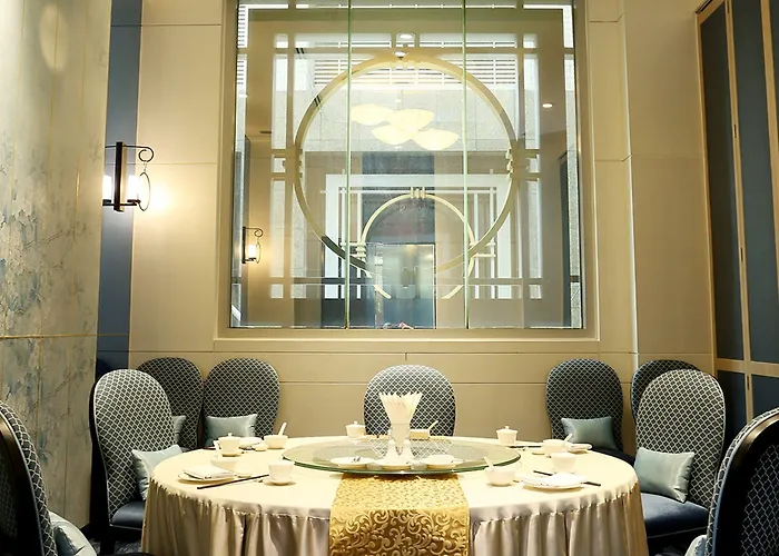 Miracle Grand Convention 4*