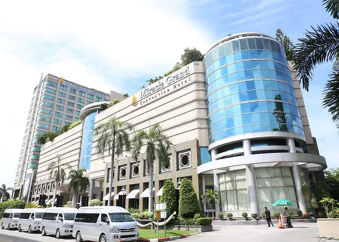 Miracle Grand Convention 4* Bangkok